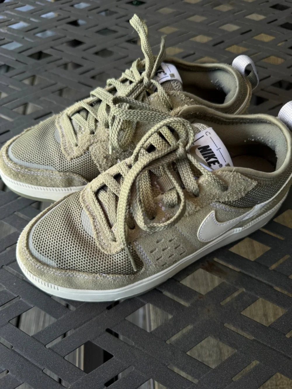 Nike boys sneakers